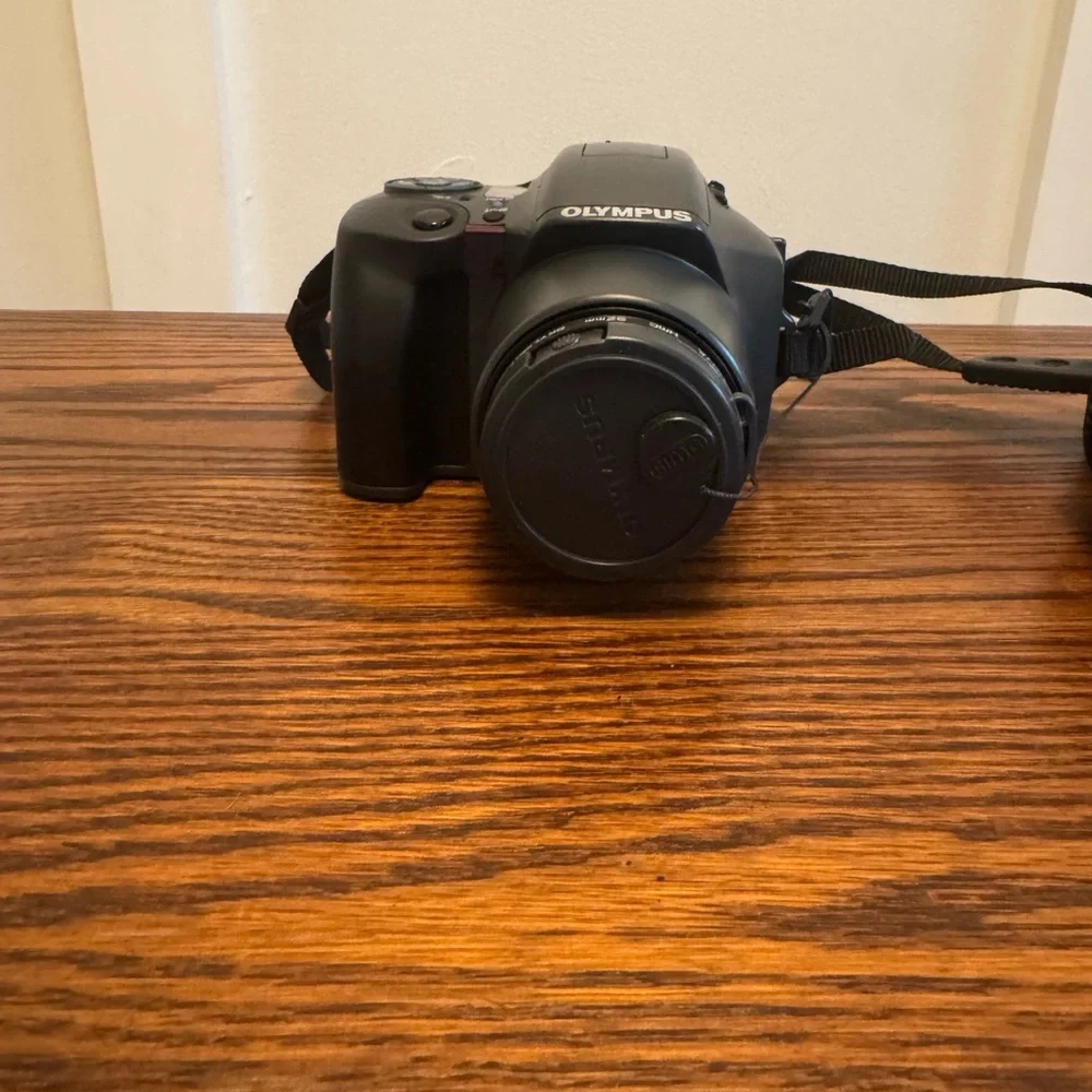 Olympus Black Compact Digital Camera with 28-115mm Lens